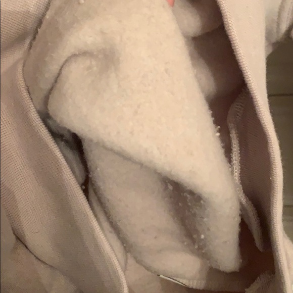 Paris pull over - Picture 3 of 4